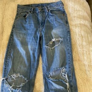 destressed vintage levi’s.